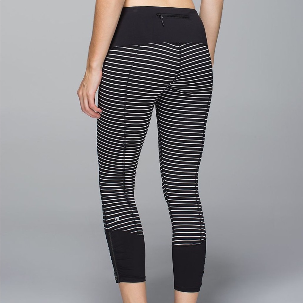 Lululemon Parallel Stripe Runday Crop Size 6